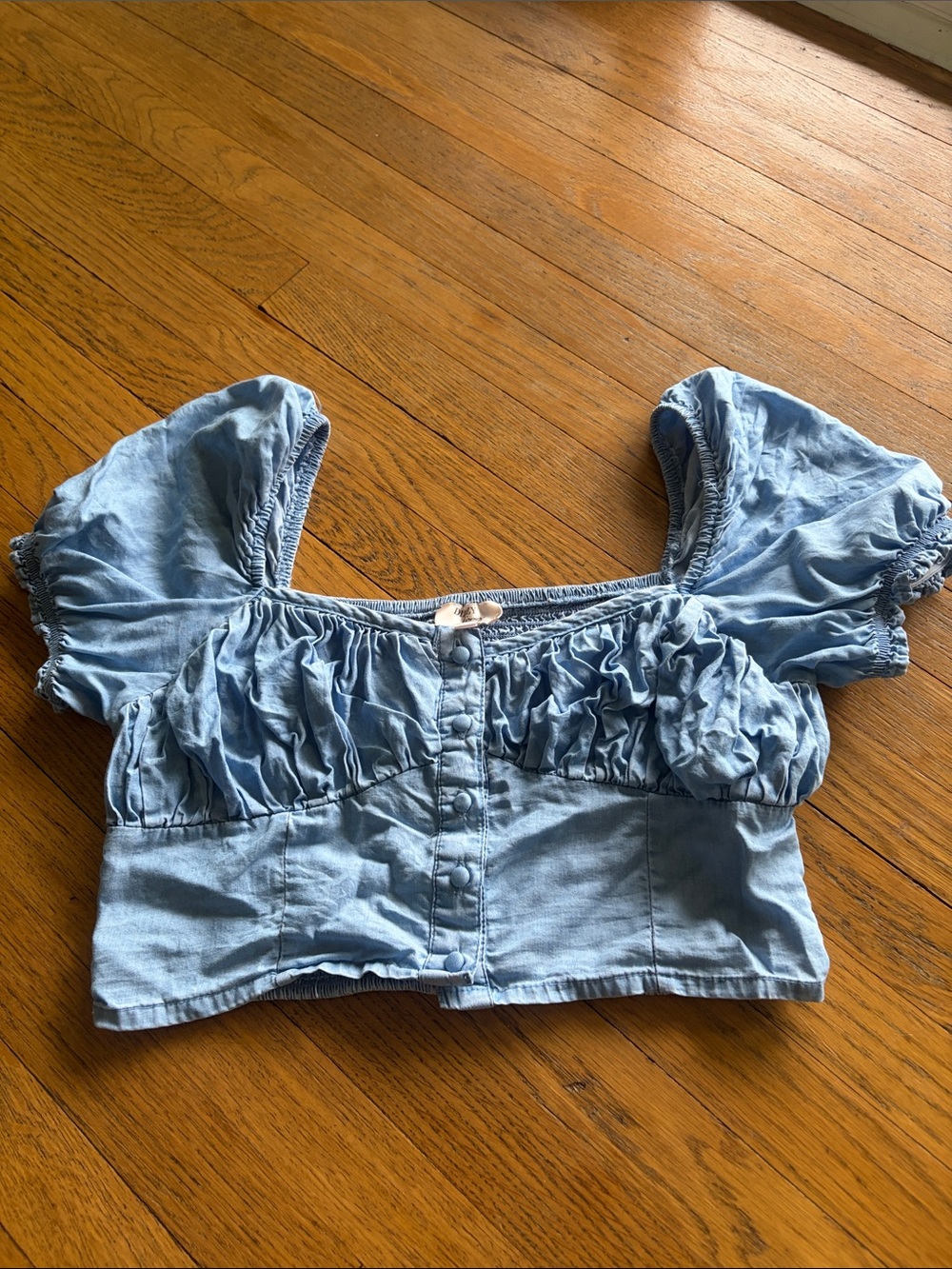 Light Blue Denim-Effect Puff Sleeve Crop Top with Button Front
